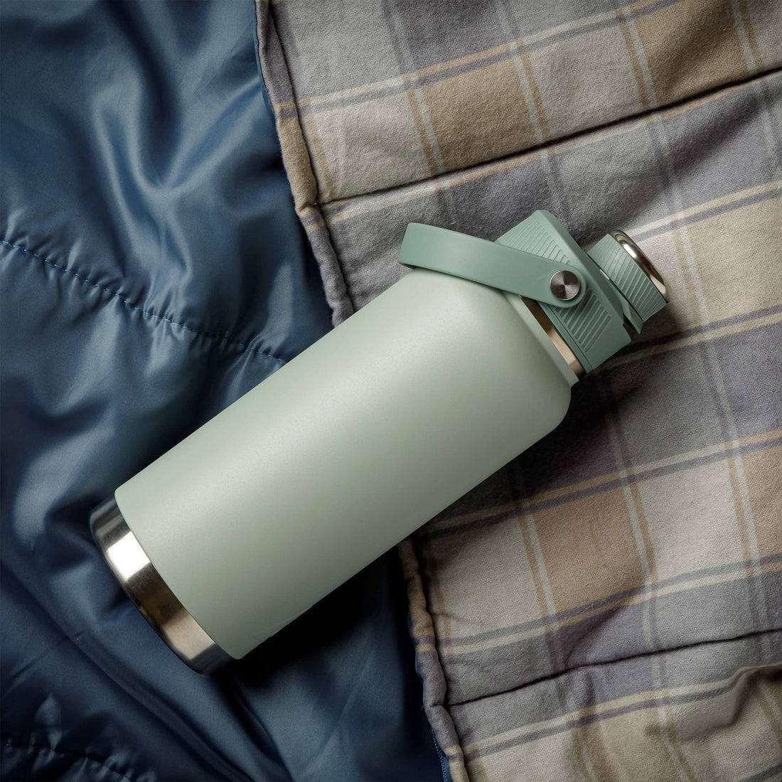 32 Oz Stainless Steel Insulated Chug Water Bottle, Sage Green